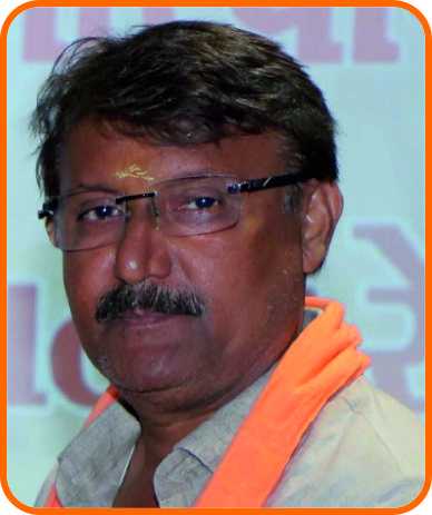 Goswami Dharmendragiri Lalgiri portrait